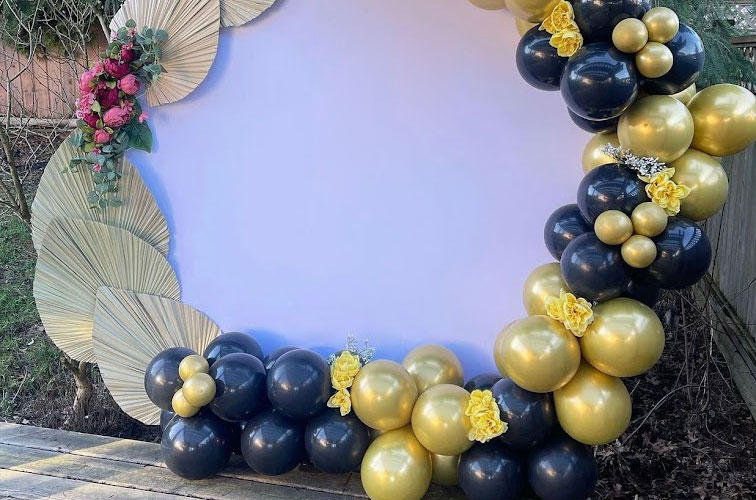 Refined Vintage Vibes Makes Classy Birthday Party Decoration for Men